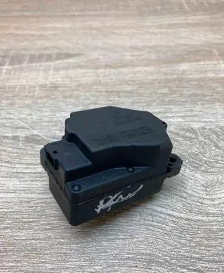 Volvo V60 Air flap motor/actuator 6G9N19E616AB PL1607526