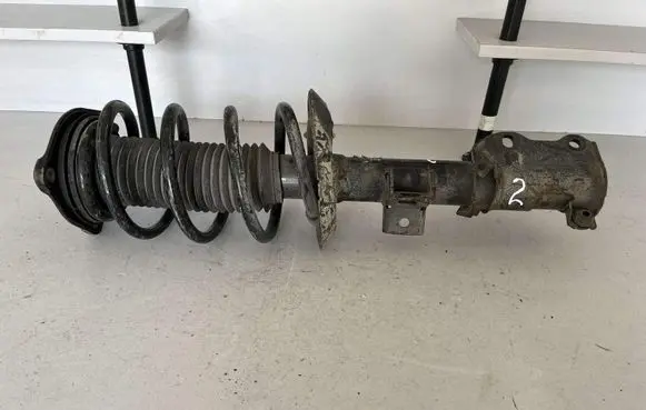 Mercedes-Benz Vito Viano W639 Front shock absorber/damper A6393206613 821700005543