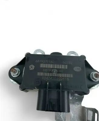 Chrysler Pacifica Other control units/modules 68193701AC