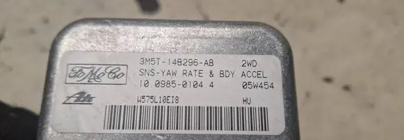 Volvo V50 ESP acceleration yaw rate sensor 3M513C187AF 10098005062