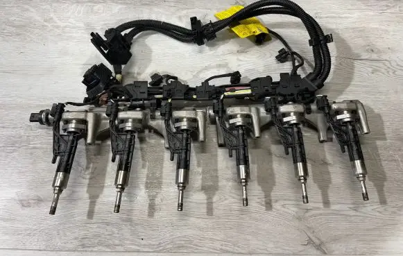 BMW 3 F30 F35 F31 Fuel injector wires 8618890 7643082 7639990