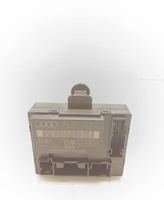 Audi A6 S6 C6 4F Door control unit/module 4F0959793C 300520 4F0910793C