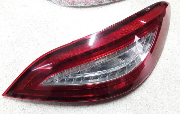 Mercedes-Benz CLS C218 X218 Rear/tail lights A2189068000