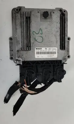Renault Clio IV Engine control unit/module 237104376R 1039S73439 0281030899