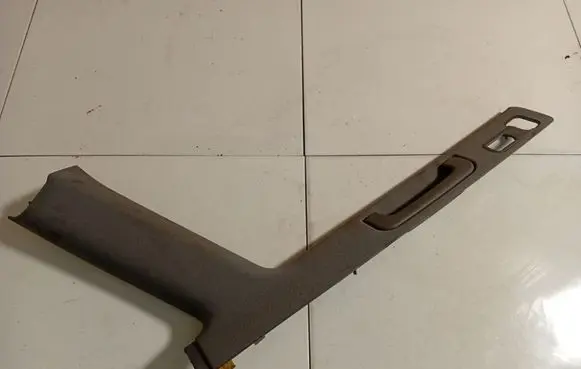 Audi A6 S6 C5 4B Rear interior roof grab handle 4B9867296H