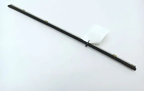 Mercedes-Benz COMPAKT W115 Rubber seal rear door window/glass 