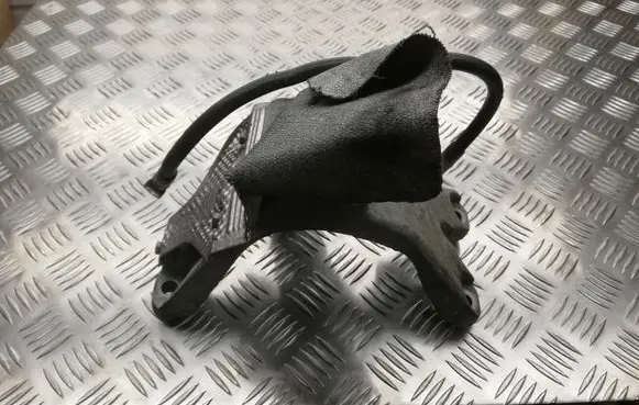 Audi A4 S4 B8 8K Engine mounting bracket 8K0199388AN