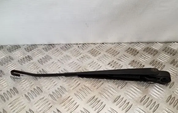 Hyundai Galloper Front wiper blade arm