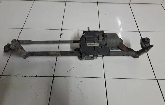 Volkswagen Jetta V Front wiper linkage and motor 1K1955119E 1397220501 0700421863