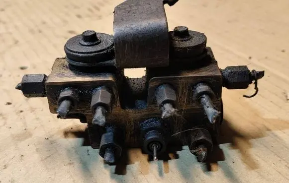 Chrysler Grand Voyager II Brake power pressure regulator