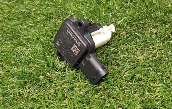 BMW 5 F10 F11 Air pressure sensor 7593624 1362759362402 5WK97512