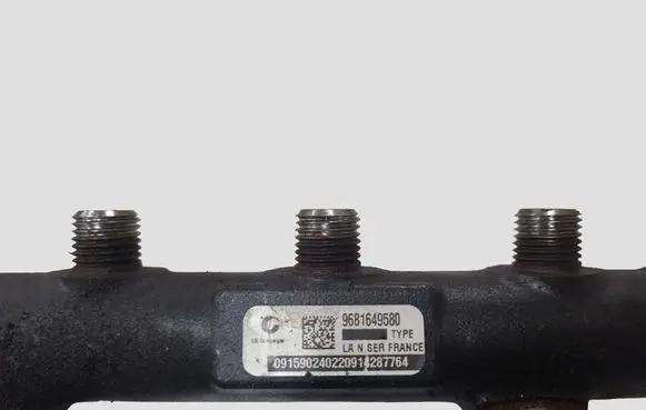 Ford Mondeo MK IV Fuel main line pipe 9681649580