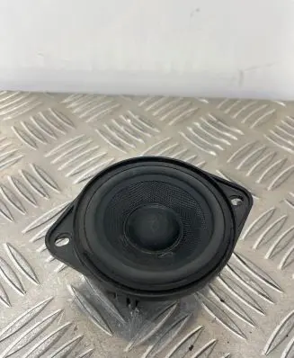 Audi A8 S8 D3 4E Panel speaker 4E0035397