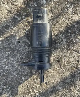 Lancia Thema Windscreen/windshield washer pump 5152076A