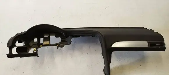 Audi A6 S6 C6 4F Dashboard 4f1858041