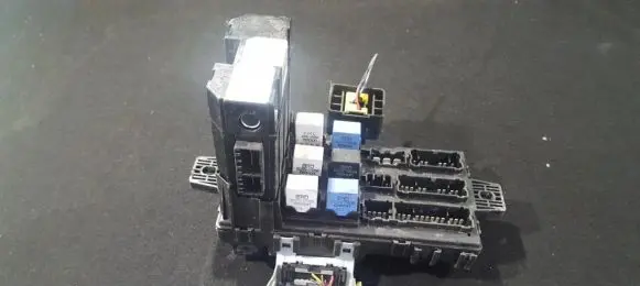 Hyundai Santa Fe Fuse box set 9540026500
