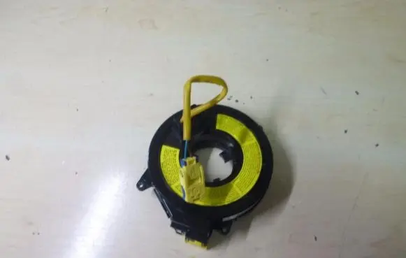 KIA Spectra Airbag slip ring squib (SRS ring) DI0F0630054 M504