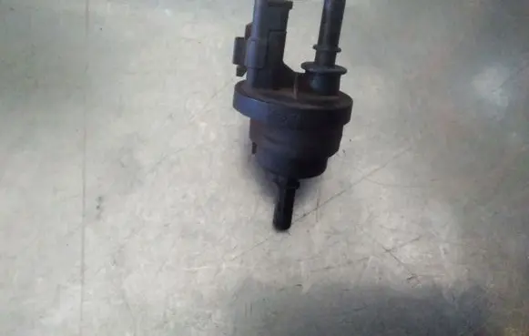 Renault Espace - Grand espace IV Turbo solenoid valve 2580119A