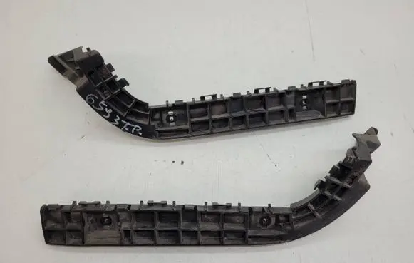 Suzuki SX4 S-Cross Rear bumper mounting bracket 