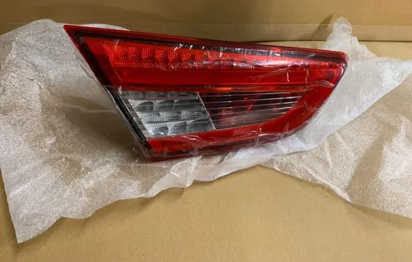 Maserati Ghibli Tailgate rear/tail lights 6701091510