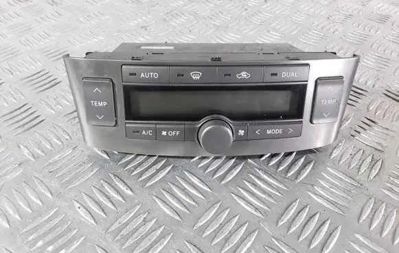 Toyota Avensis T250 Climate control unit 5590005160 MB1465700793 5590205050F