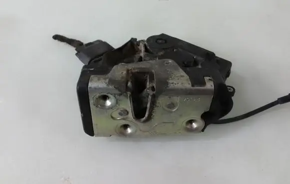 Front door lock