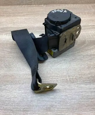 Mercedes-Benz S W220 Rear seatbelt 00064577 2208602985