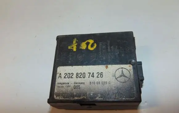 Mercedes-Benz CLK A208 C208 Alarm control unit/module A2028207426 2028207426 510080290