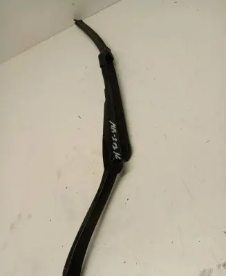 Mercedes-Benz E W212 Front wiper blade arm A2128201344
