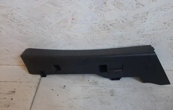 Volvo V50 Other interior part 8663549RH