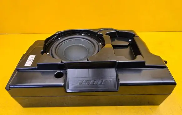 Porsche Macan (95B) Subwoofer speaker 95B035481B