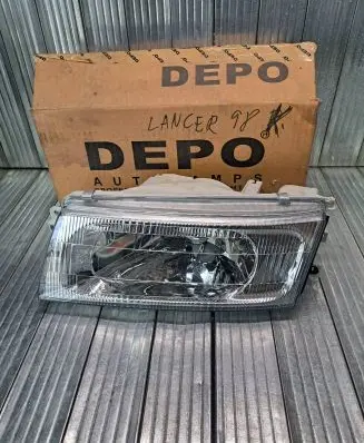 Mitsubishi Lancer Headlight/headlamp 2141148