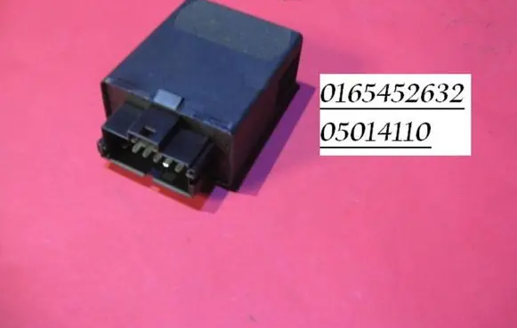Mercedes-Benz Vito Viano W638 Light relay 0165452632 05014110