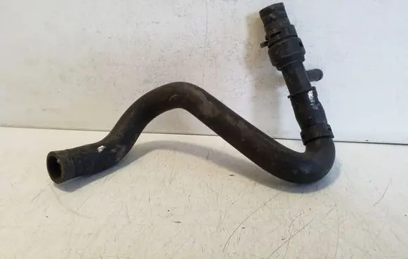 Nissan Pathfinder R51 Engine coolant pipe/hose