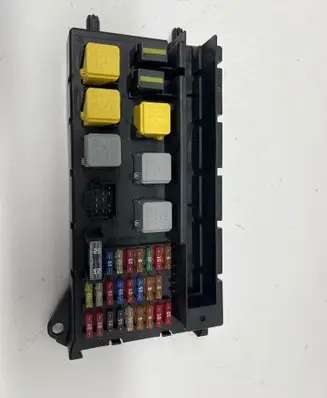 Mercedes-Benz Sprinter W906 Fuse module A9065454701