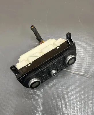 Nissan Qashqai Climate control unit 27500JD45A