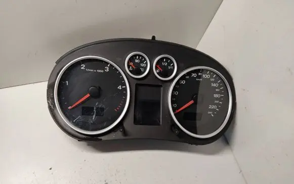Audi A2 Speedometer (instrument cluster) 8Z0920900M
