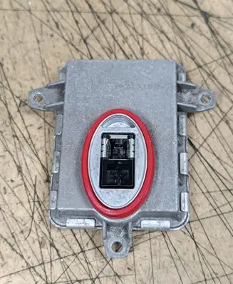BMW X5 E70 Headlight ballast module Xenon 7356250