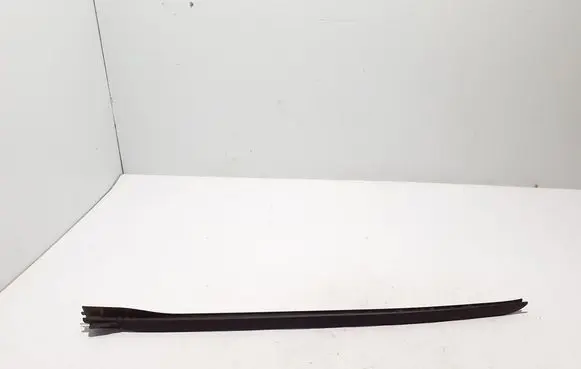 BMW 4 G22 G23 G24 G26 Windshield trim 7933087