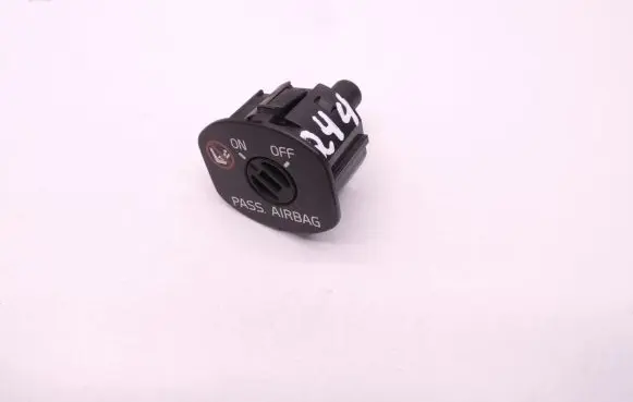 Volvo XC70 Passenger airbag on/off switch 30658737 D244