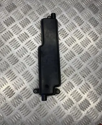 Mitsubishi Colt Vacuum air tank A6390700068 A6390700065