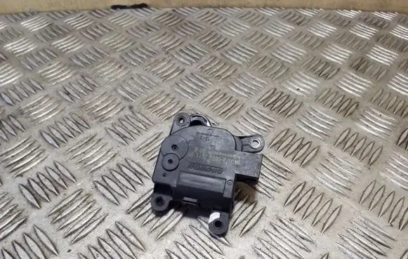 KIA Rio Air flap motor/actuator H400730880