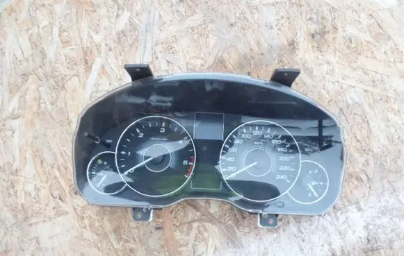 Subaru Legacy Speedometer (instrument cluster) 85002AJ43