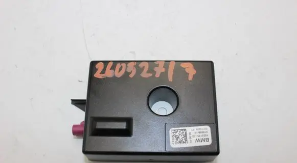 BMW 3 F30 F35 F31 Aerial antenna amplifier 9325735 21889810 50110218