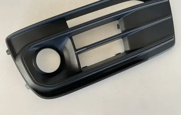 Front bumper lower grill
