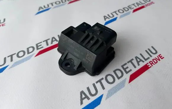 BMW 3 E92 E93 Glow plug pre-heat relay 8519471 0522120103