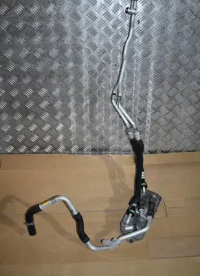 Porsche Panamera (971) Engine oil radiator