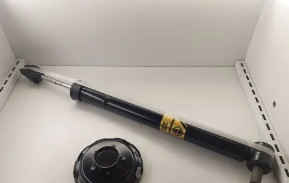 Audi A4 S4 B5 8D Rear shock absorber/damper 343271