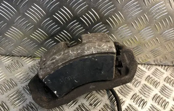 Mercedes-Benz C W204 Front brake caliper