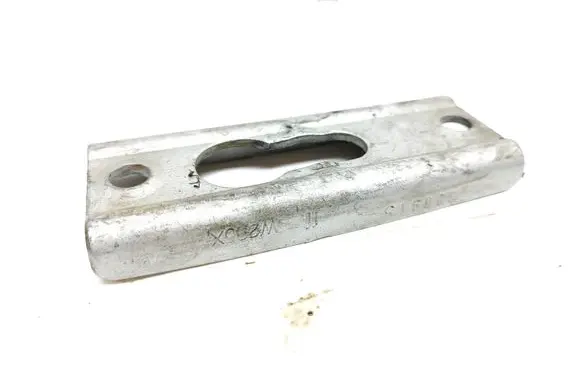Ford Ranger Fuel Injector clamp holder BK3Q9L535AE